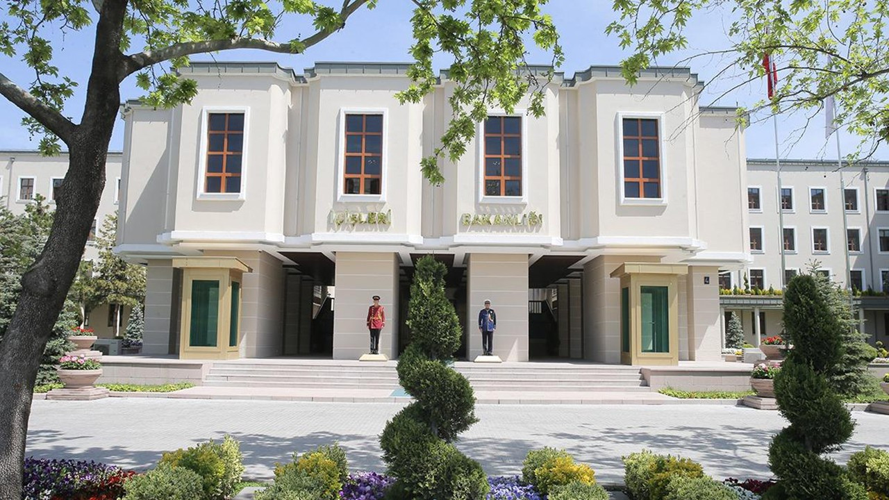 81 il valiliğine “Mutluluğa kurşun sıkma geleceği karartma” genelgesi