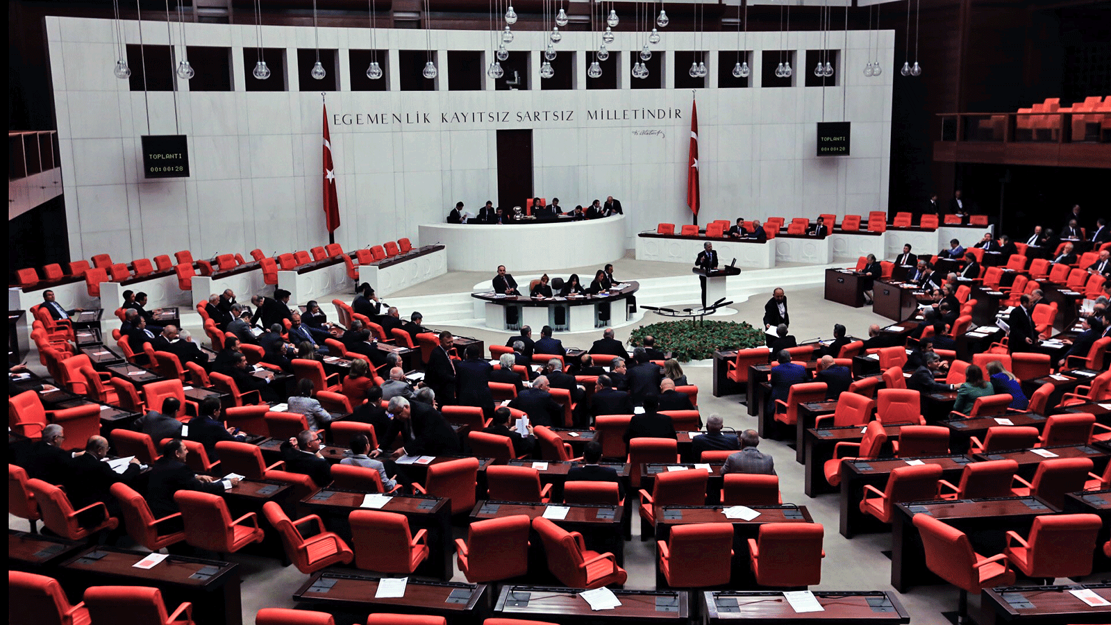 Memurlarla ilgili düzenleme Resmi Gazete’de