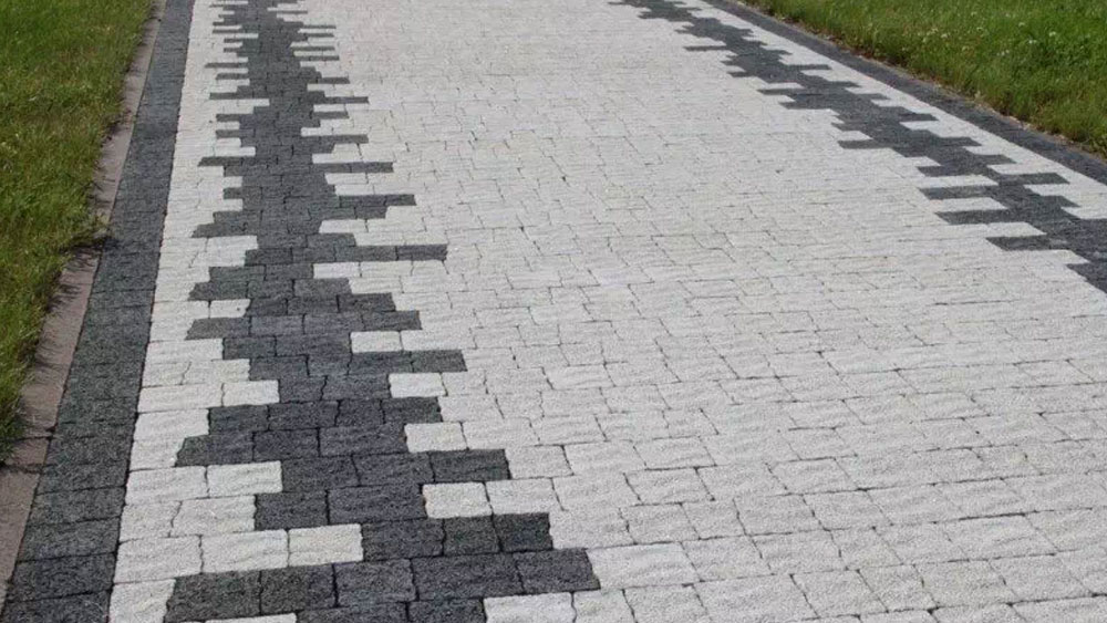 Derecik Belediyesi parke taşı yaptıracak