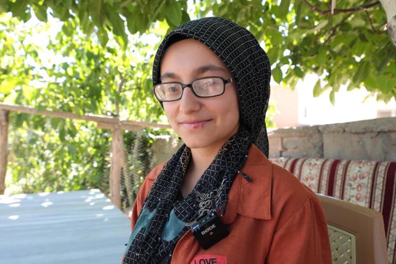 16 yaşında görmeye başlayan Meryemana doktor olmak istiyor