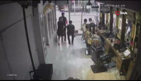 Güngören'de yaşlı adama otomobil çarptı