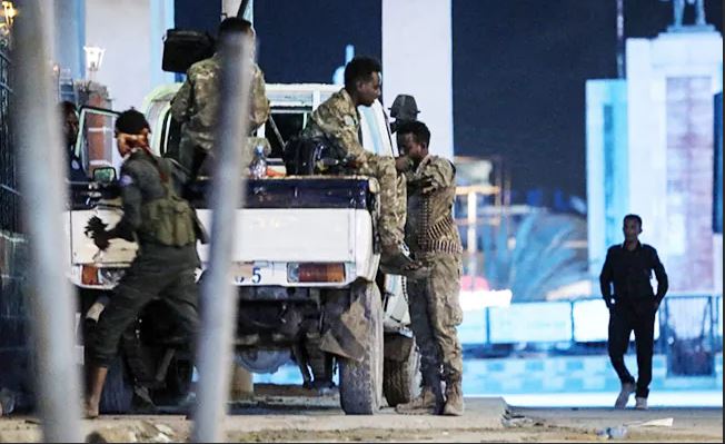Somali'de otel saldırısı: 10 ölü