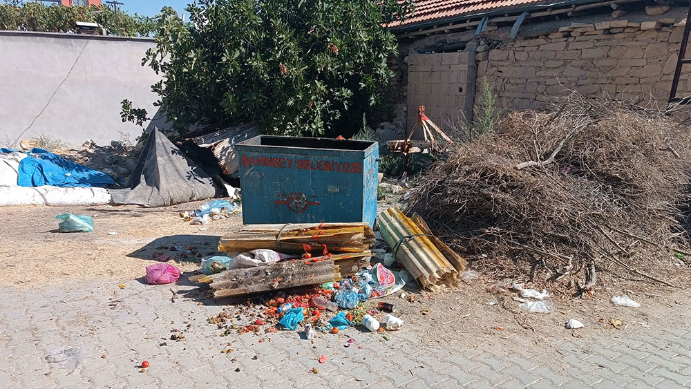 Gaziantep'te bir haftalık bebek çöpte ölü olarak bulundu