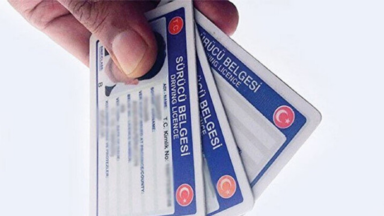 Eski ehliyette süre uzadı. 31 Aralık son denmişti