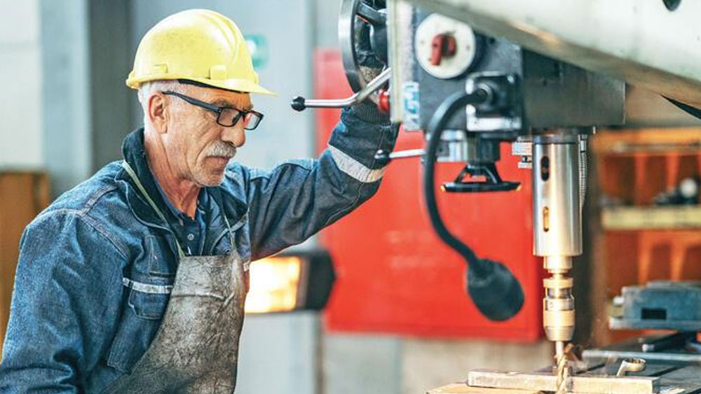 Kadroya geçen taşeron işçiye EYT sürprizi. Maaşlar yarı yarıya düşebilir