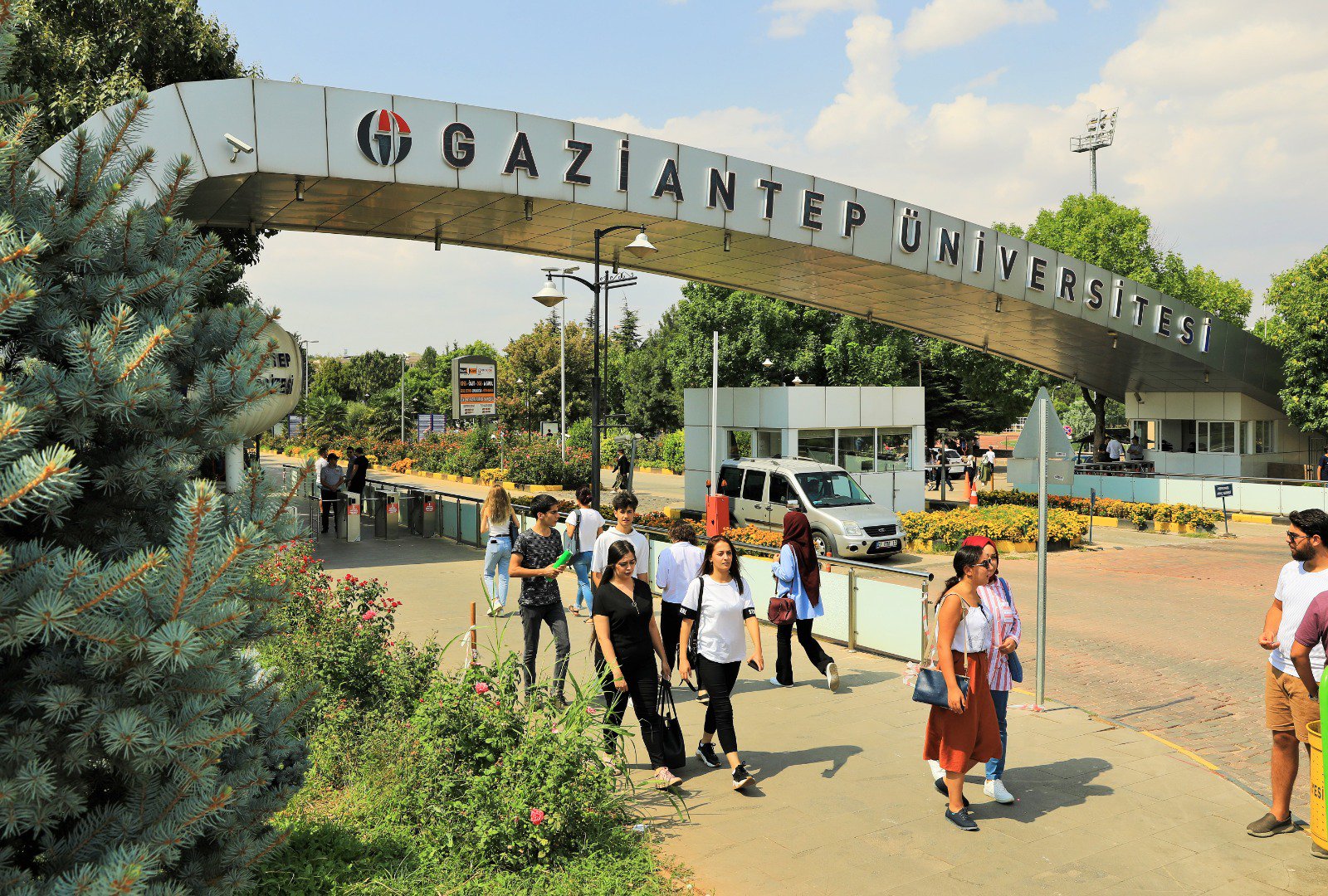 Gaziantep Üniversitesi 32 öğretim üyesi alacak