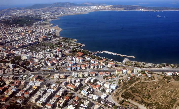 İzmir'de icradan satılık arsa