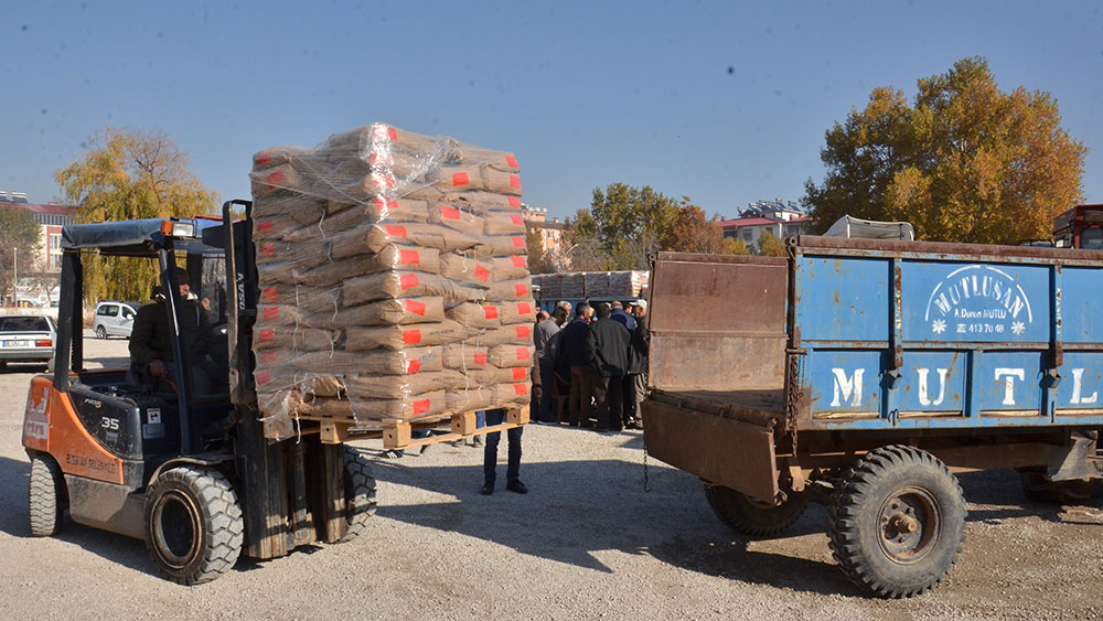 Üreticilere yüzde 50 hibe destekli 75 ton nohut tohumu dağıtıldı