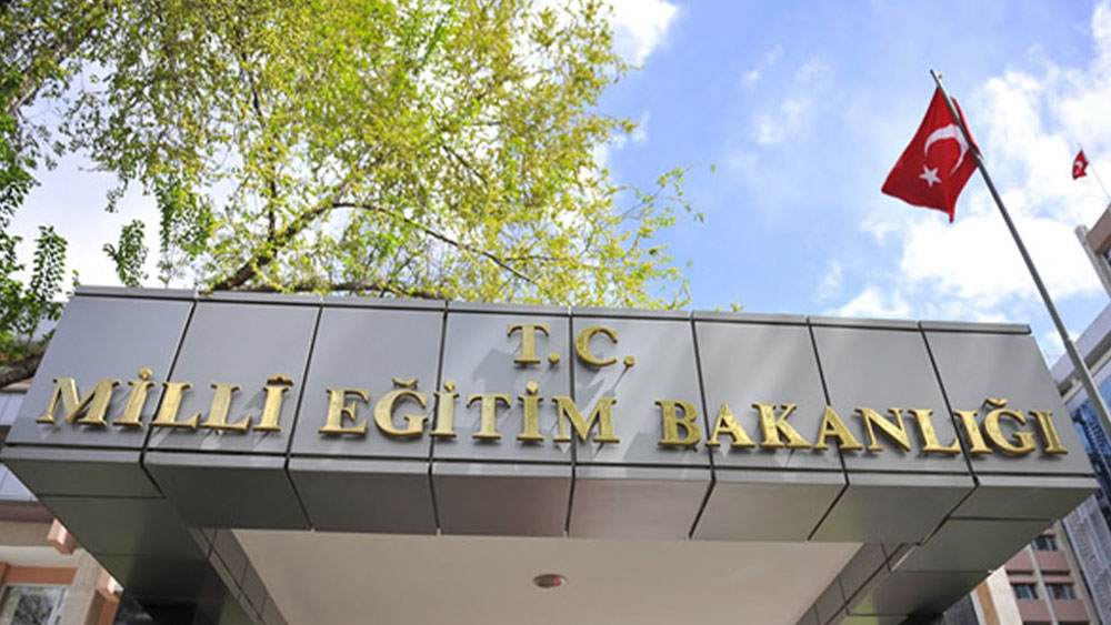 Liselerde yeni dönem: Milli Eğitim Bakanlığı 81 ile kılavuz gönderdi