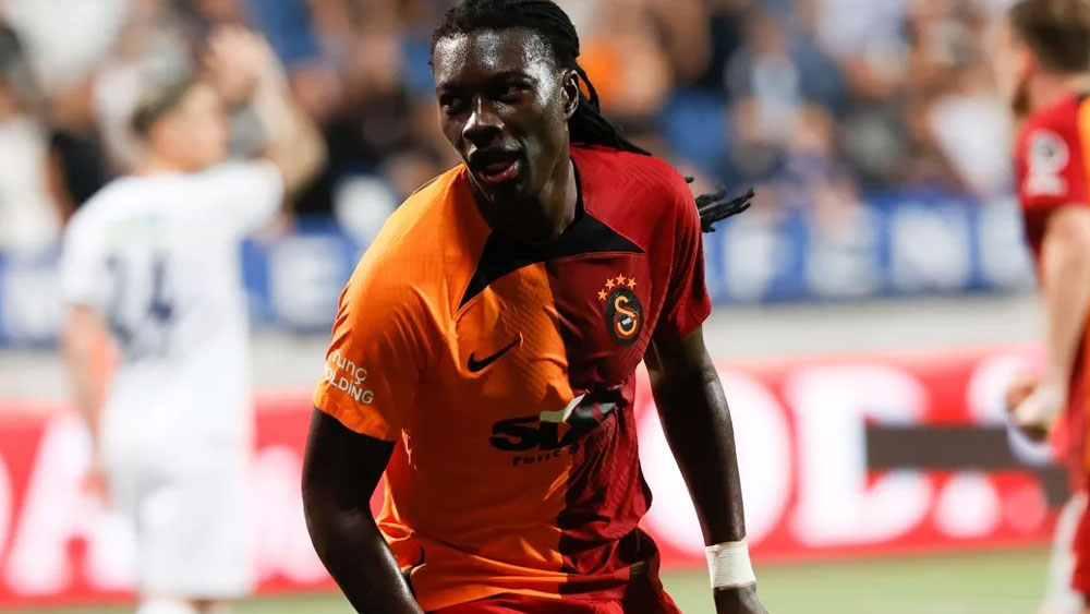 Bafetimbi Gomis transferde ters köşe yapıyor! İşte yeni adresi