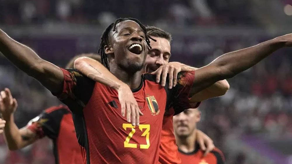 Michy Batshuayi'yi çıldırtan soru: 'Eleştirmek için buradasınız'