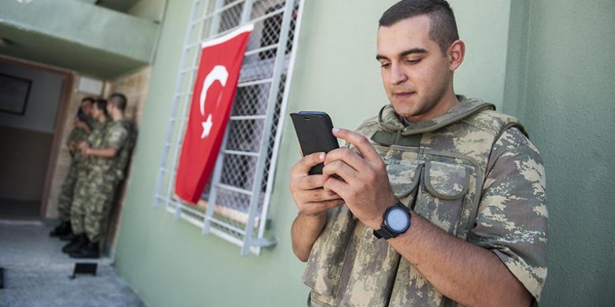 Mehmetçik'in bayram sevinci