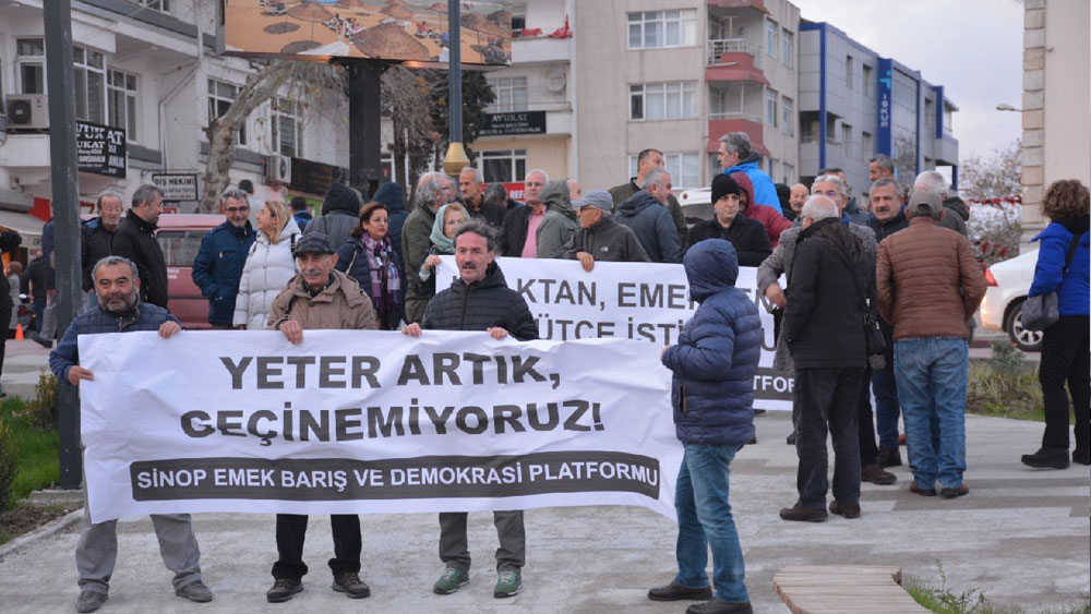 Sinop’ta hayat pahalılığı protestosu: Yeter artık, geçinemiyoruz!