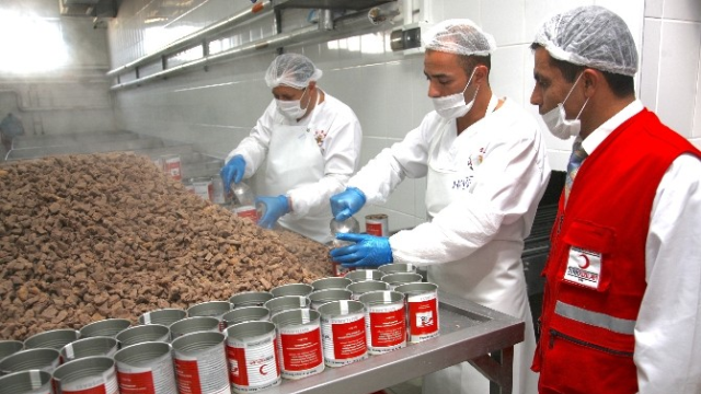 Kurban bereketi Kızılay ile yayıldı