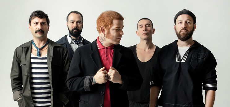 Athena grubundan “Grup Yorum” trollemesi