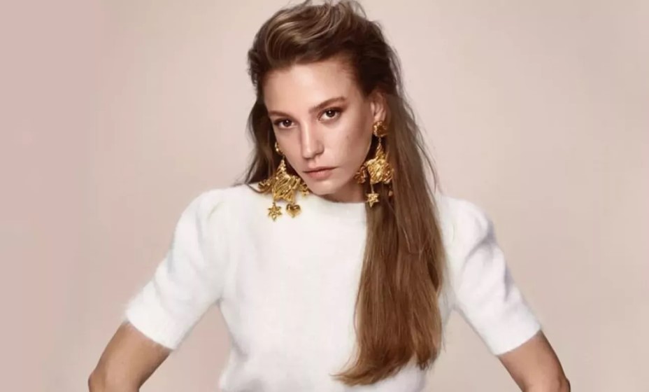 Serenay Sarıkaya'ya saplantılı hayran şoku