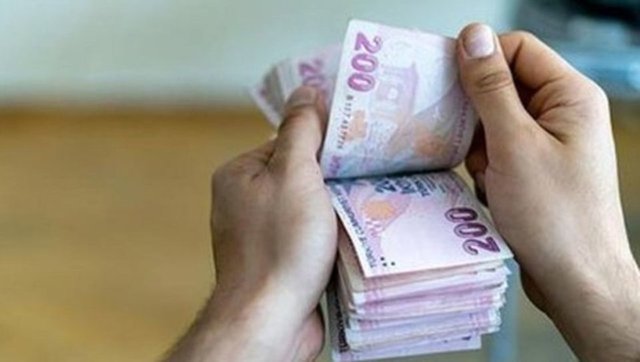 Türk-İş: Asgari ücret teklifimiz 9 bin lira