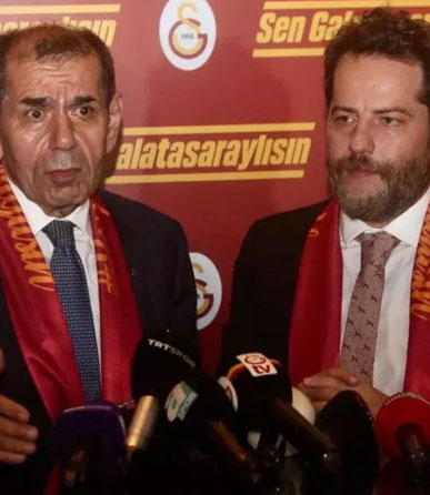 Galatasaray yönetimi ayağa kalktı! Menajeri ortalığı karıştırıyor