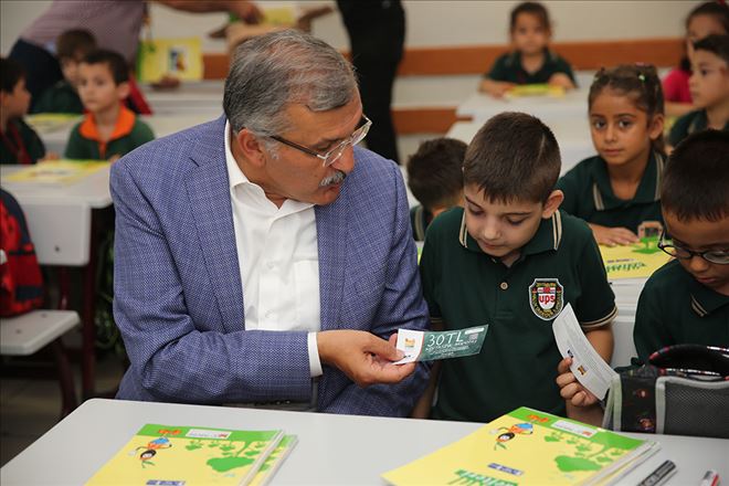 Minik öğrenciler yalnız bırakılmadı