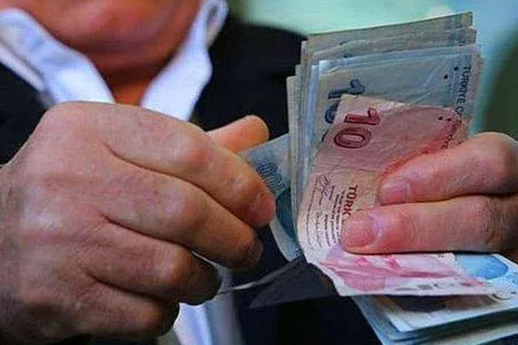 Memur ve emeklinin çilesi bitmeyecek