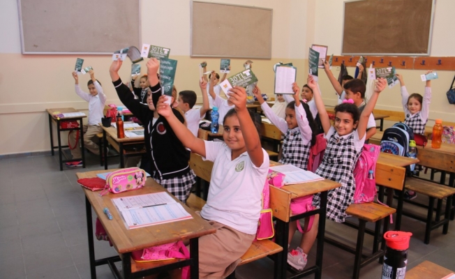 20 bin öğrenciye kırtasiye yardımı