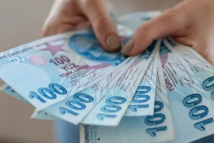 2022'de emekli olanlara 93 bin lira ikramiye farkı