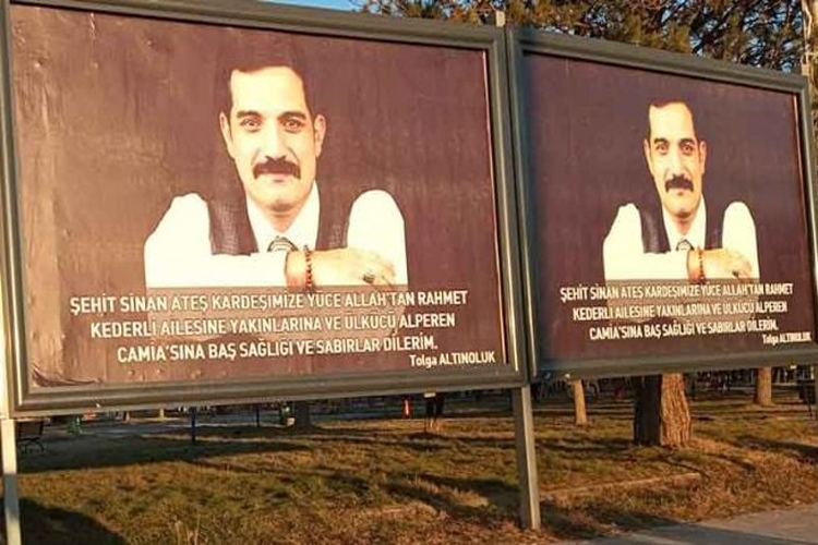 BBP’li Başkan Sinan Ateş afişleri astırdı