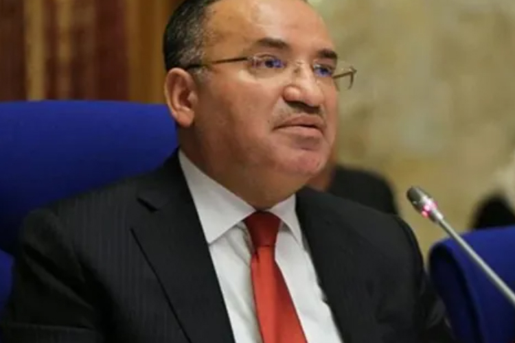 Bozdağ: Kimsenin şüphesi olmamalı, yargı işliyor