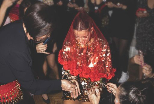 Perihan Savaş'ın gelini Melis Ketenci'den kına gecesi! Adet yerini buldu