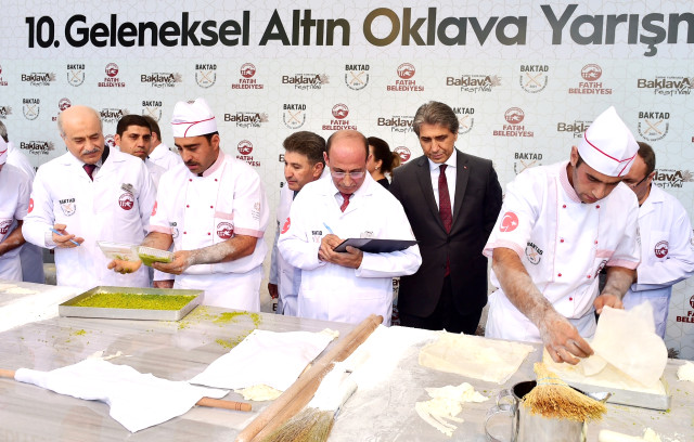 Baklava Festivali’nde 2 ton baklava ikram edildi