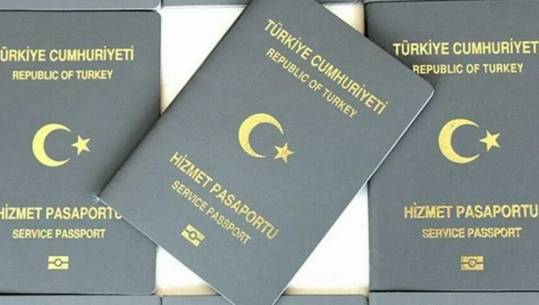 Gri pasaport davasında herkes serbest kaldı