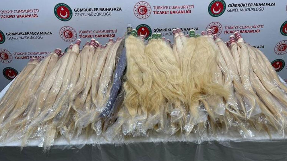 İstanbul Sabiha Gökçen'de 54 kilo insan saçı ele geçirildi!