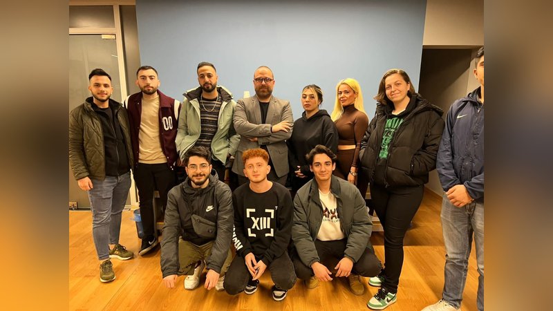 Güçlü etkileşim, etkili iletişimciyle başarılır