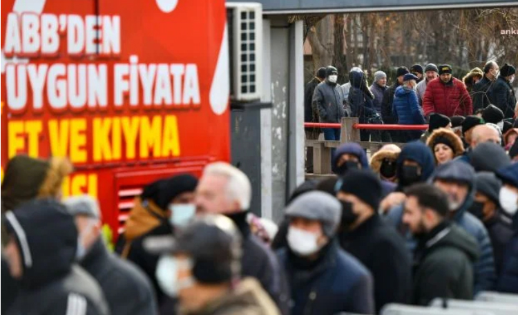 Bu da büyüyen ekonominin ucuz et kuyruğu!