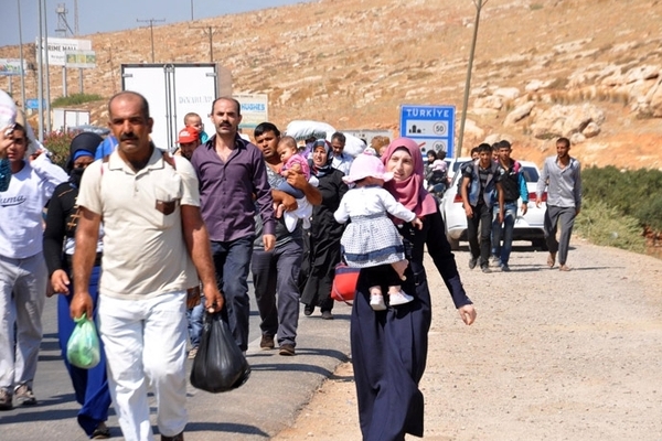 "Türkiye'deki Suriyeliler için 1,5 milyar avroyu aktaracağız"