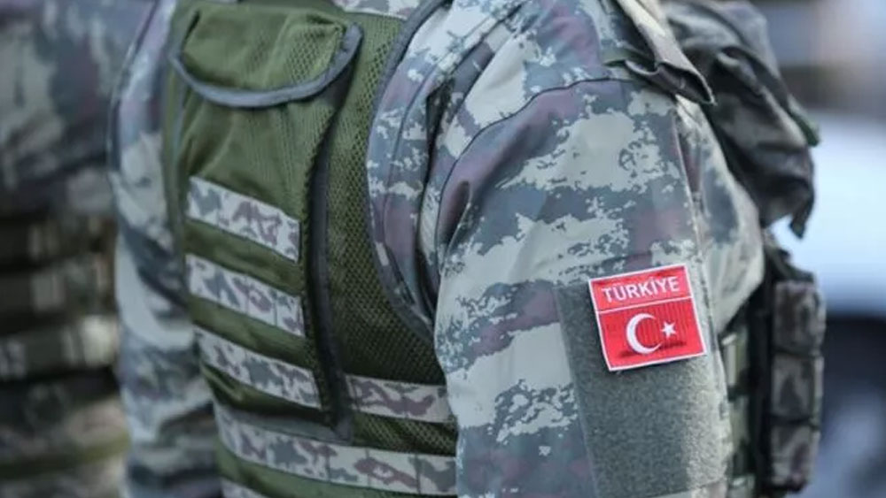 Türk Silahlı Kuvvetleri iki ambulans uçağını deprem bölgesine yolladı
