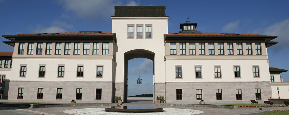 Koç Üniversitesi Tıp Fakültesi öğretim üyesi alımı yapacağını duyurdu