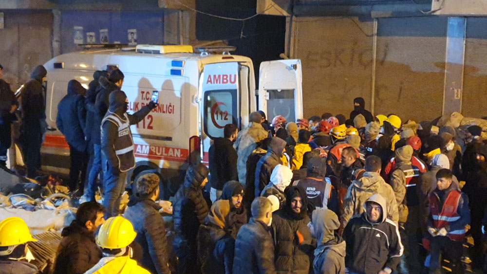 Diyarbakır’da 72 saat sonra gelen mucize 'Yazgül'