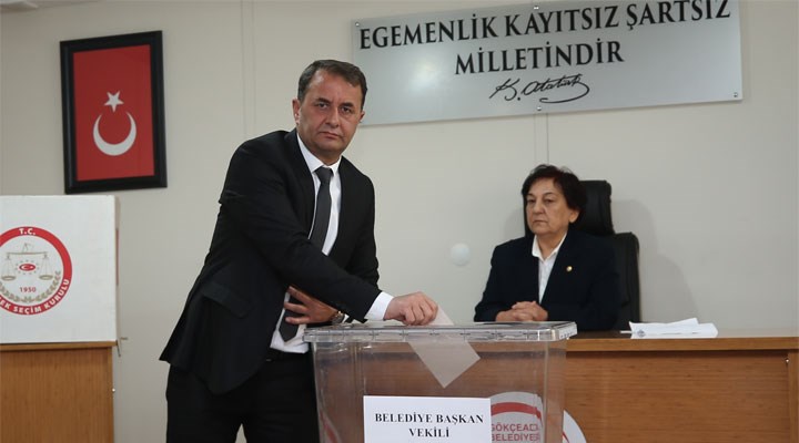 Gökçeada Belediyesi İYİ Partili Ercan İpek’e emanet