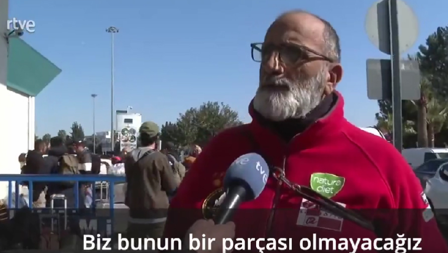 “Türk hükümeti enkazlara iş makineleriyle girme kararı aldı”