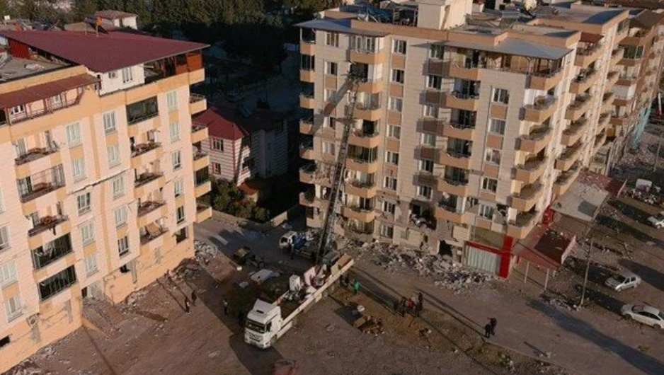 Depremzedelerin taşınma telaşına fırsatçı tarife