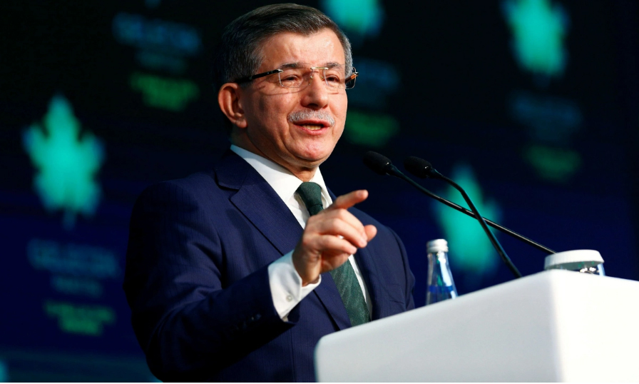 Davutoğlu: Gönderdiğimiz 100 TIR yardıma el koydular