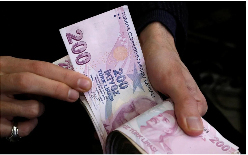 Vakıflar Genel Müdürlüğü öğrenci burslarını arttırdı