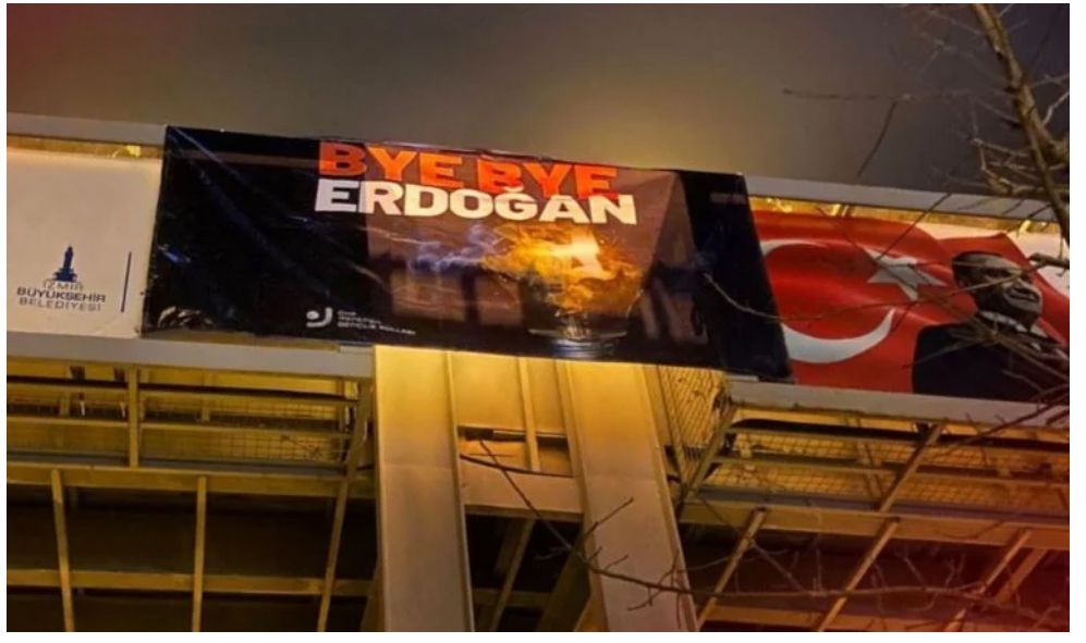 Bye bye Erdoğan pankartına soruşturma!