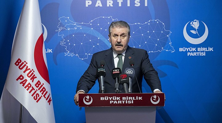 Destici’den, Kızılay Başkanı Kınık'a istifa çağrısı