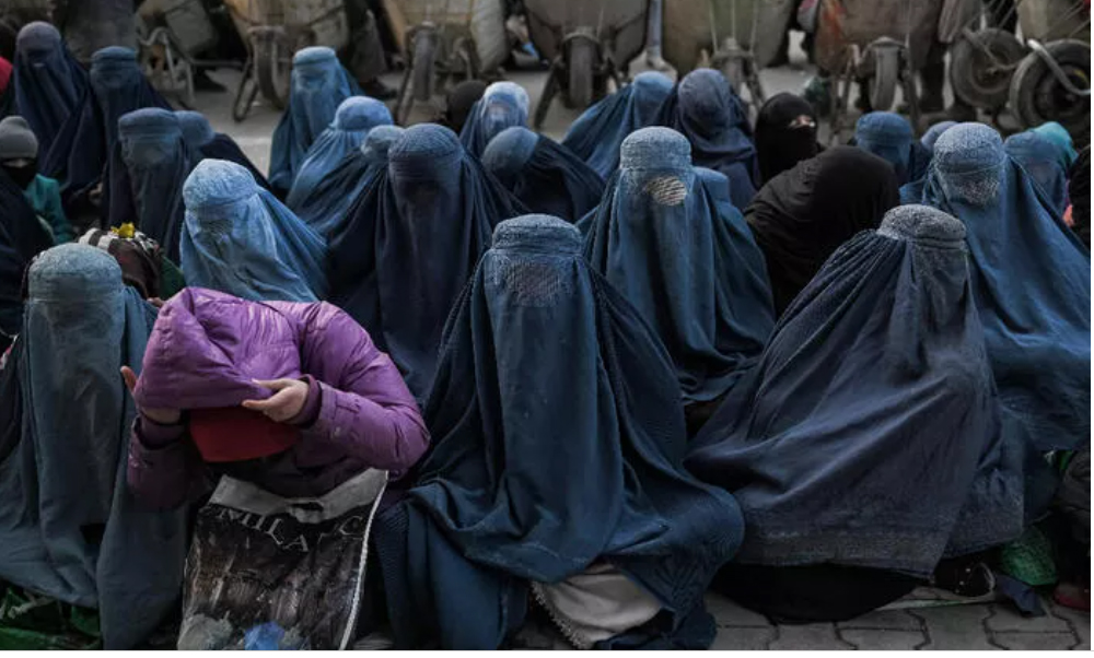 Taliban kadınların boşanma hakkını iptal etti