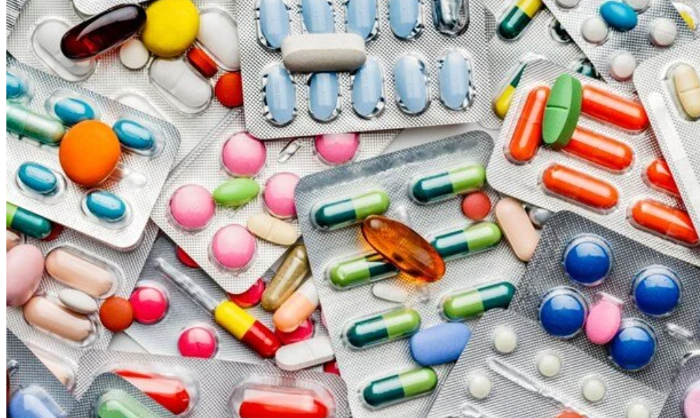 Kanser ilaçlarını hastane değil eczaneler vermeli