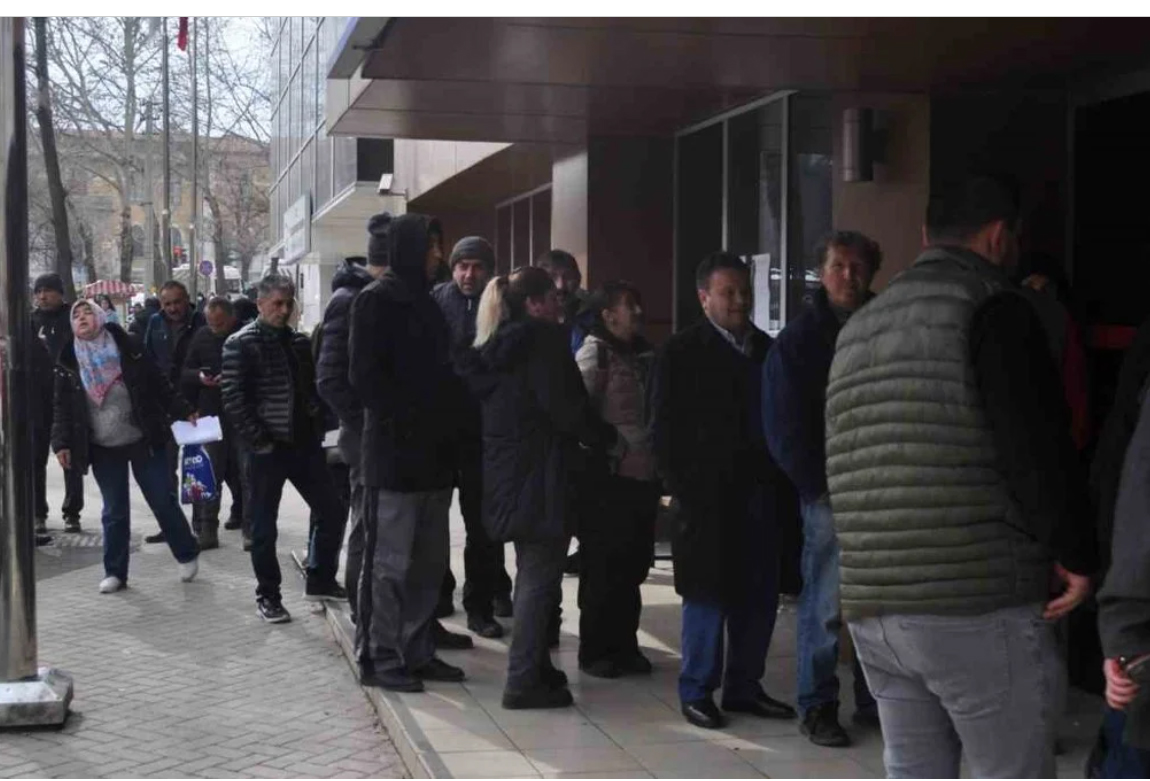 EYT başvuruları 600 bini geçti