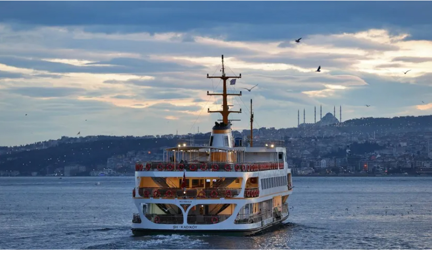 Beşiktaş İskelesi kapatıldı: Gerekçe valiliğin emniyet tedbiri