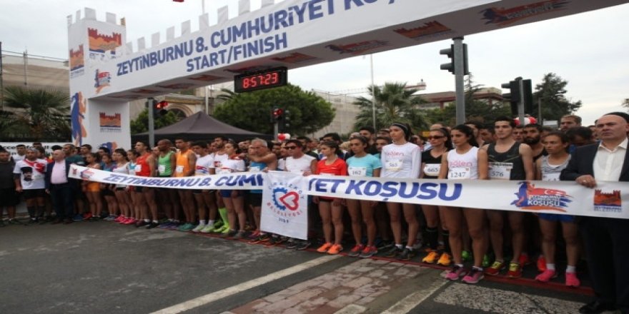 Cumhuriyet için koştular